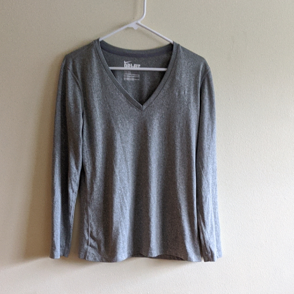 Nike Gray V-Neck Long Sleeve Top M